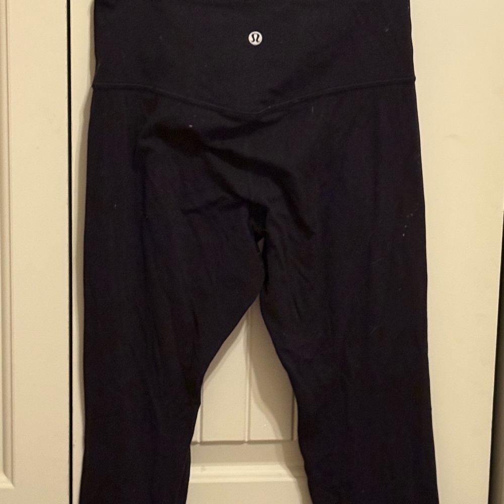 lululemon Small Black 3/4 Leggings